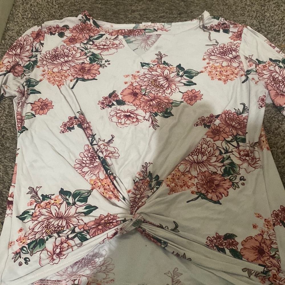 This is a Floral Dress from No boundaries.